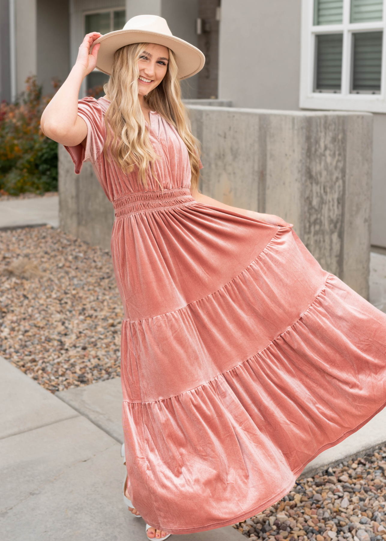 Short sleeve velvet blush dress with elastic waist