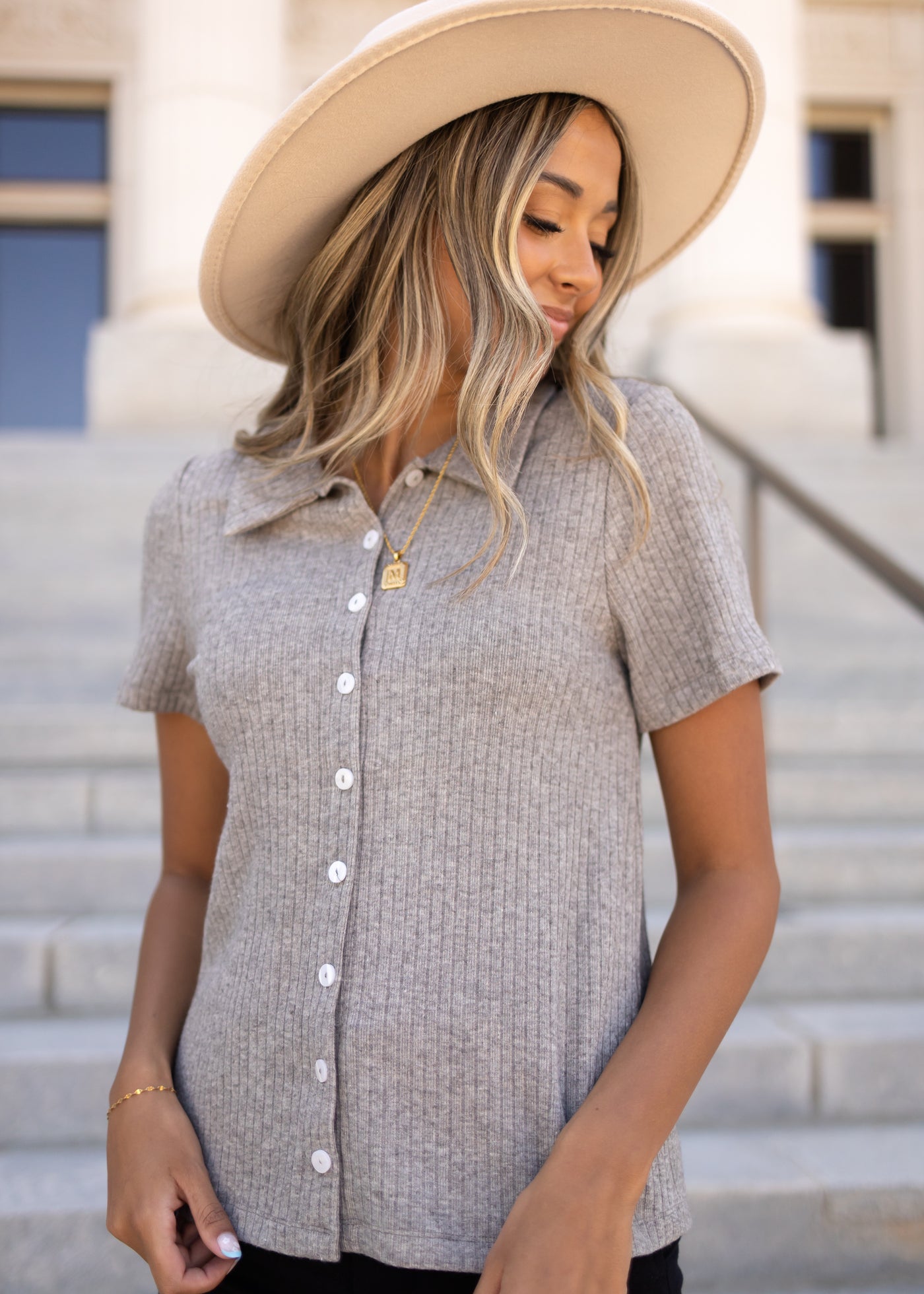 Short sleeve button up heather gray top