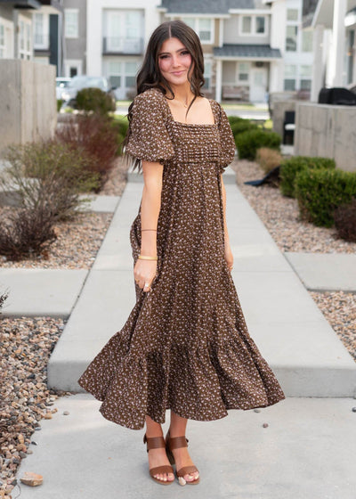 Brown floral ruffle dress with short sleeves