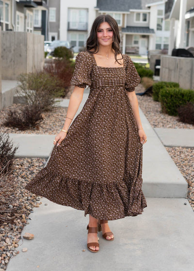Short sleeve brown floral ruffle dress