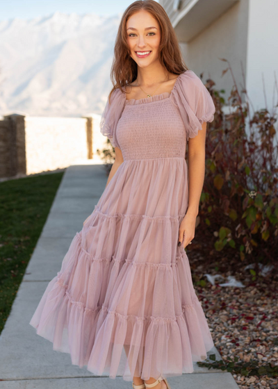 Light lavender puff sleeve mesh dress with tiered skirt