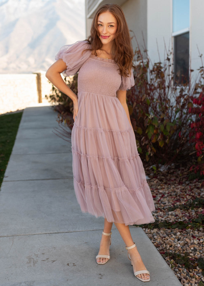 Light lavender puff sleeve mesh dress