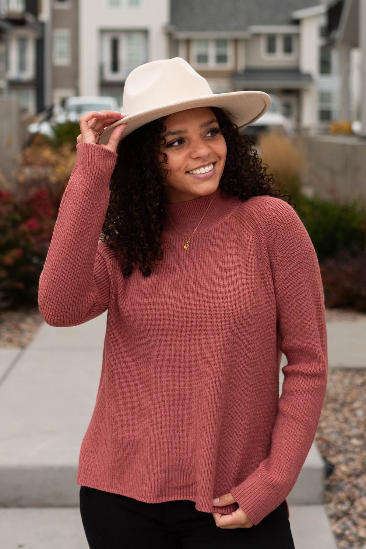 Long sleeve marsala sweater with a turtle neck