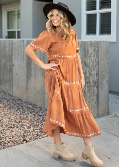 Short sleeve caramel dress with a tiered skirt