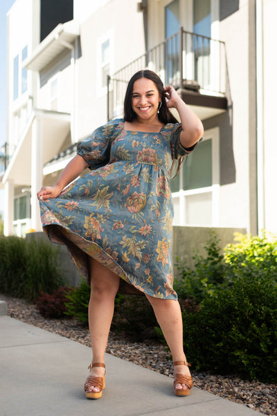 Large short sleeve teal floral dress 