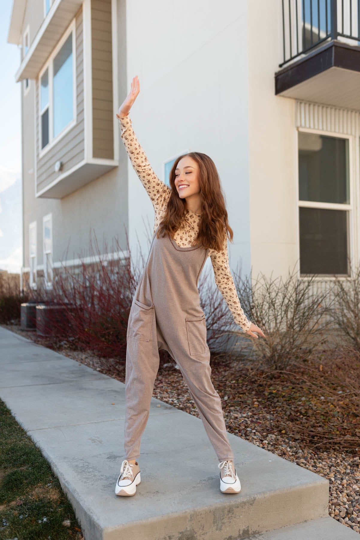 Stone jumpsuit with front pockets