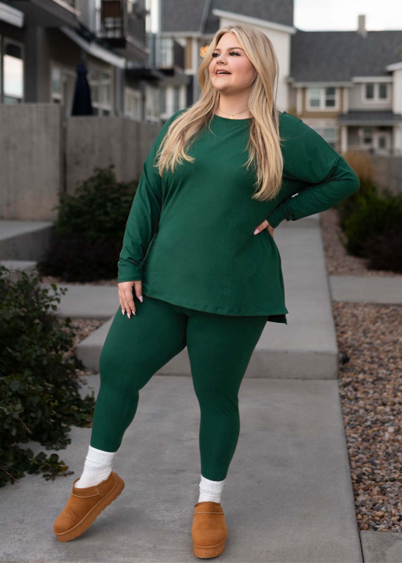 Plus size dark green lounge wear set