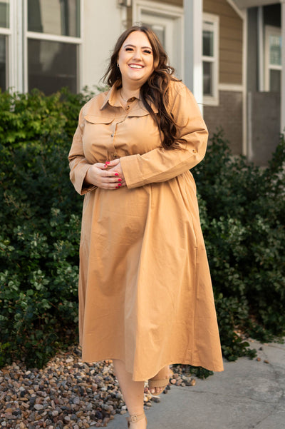 Plus size camel dress with a collar