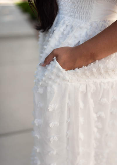 Large white dress with pockets