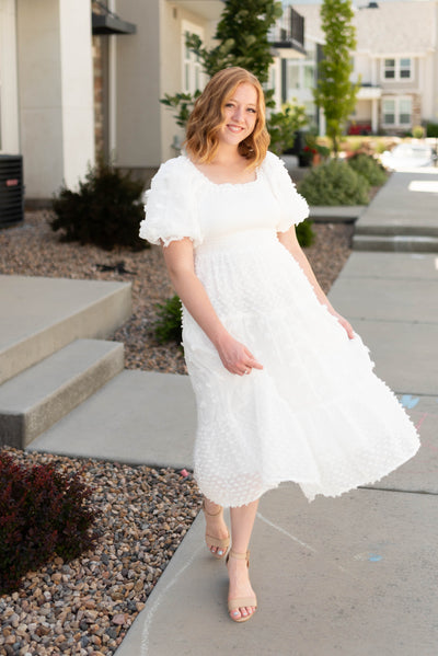 Short sleeve white dress