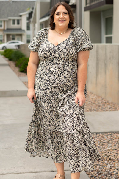 Short sleeve black floral dress