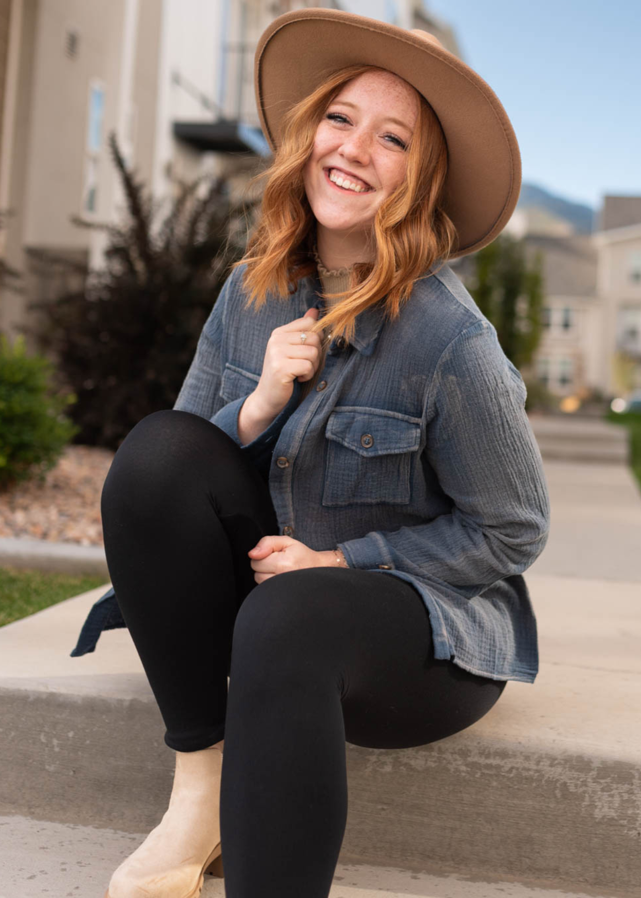 Long sleeve button up blue top