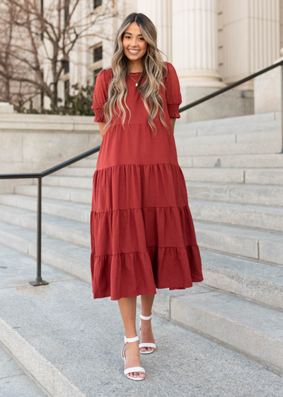 Short sleeve plus size tiered rust dress