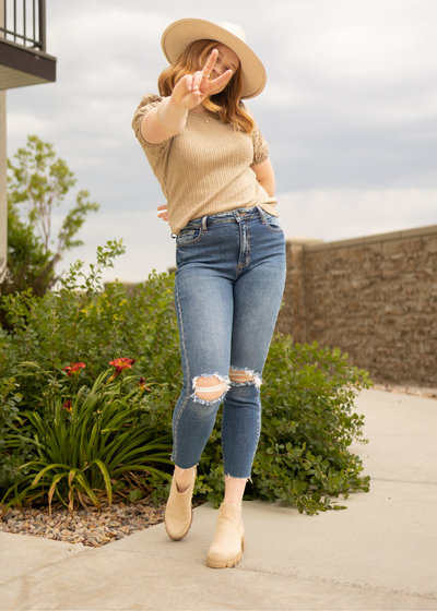 Short sleeve taupe top