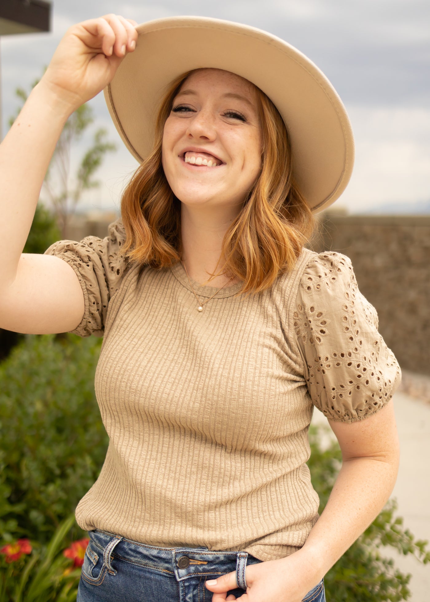 Eyelet sleeve short sleeve taupe top