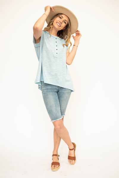 Short sleeve powder blue top with buttons