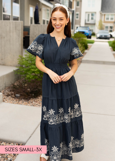 Navy embroidered detail dress with short sleeves