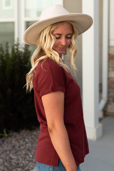 Side view of a wine top