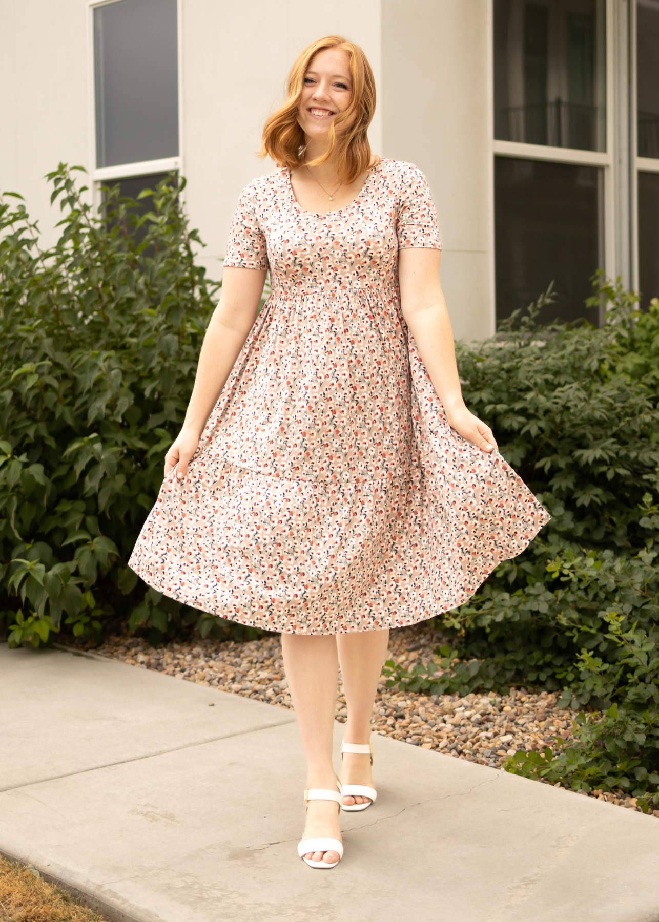 Short sleeve mocha floral dress