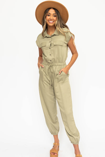 Olive jumpsuit with short sleeves