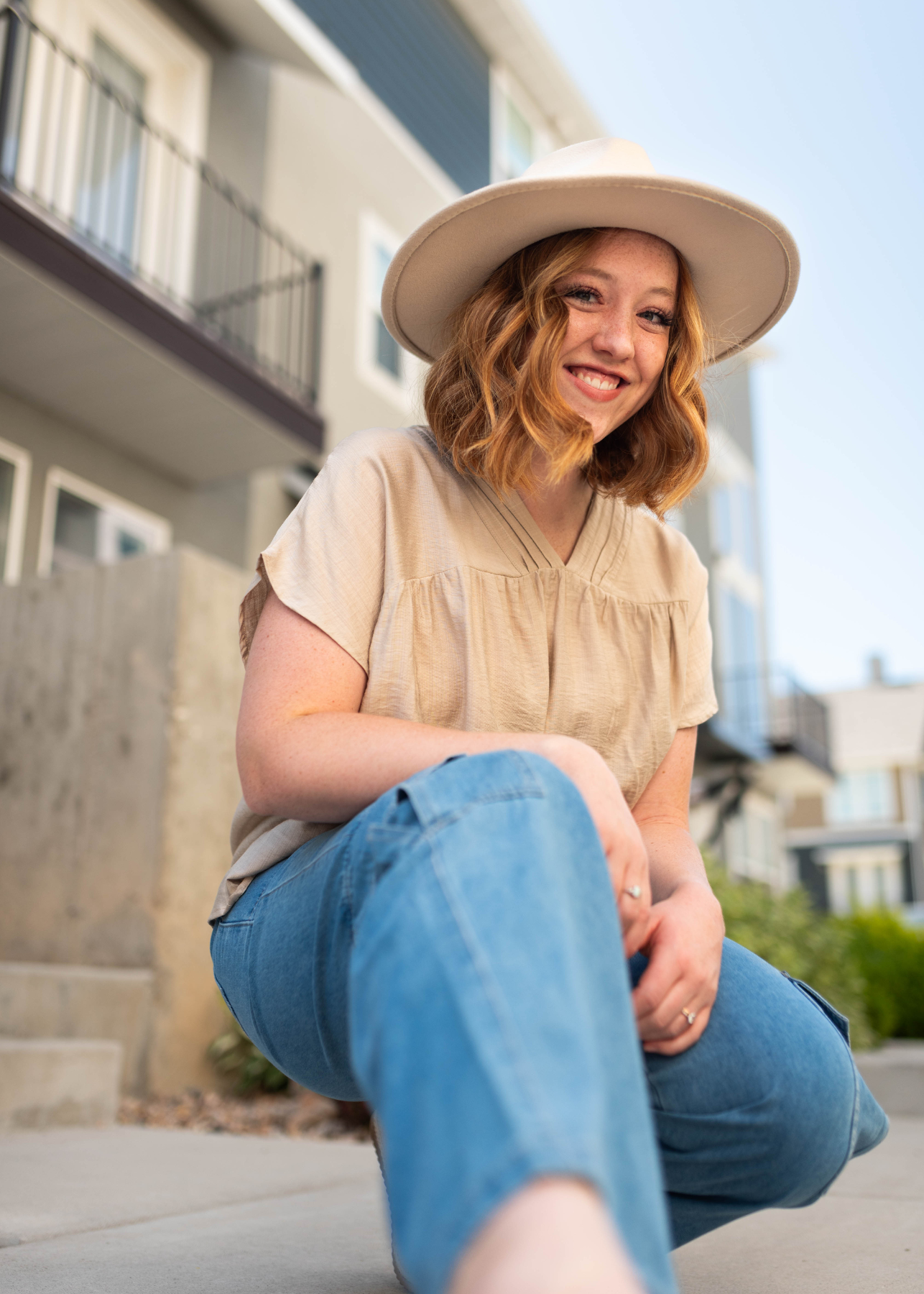 Medium beige top