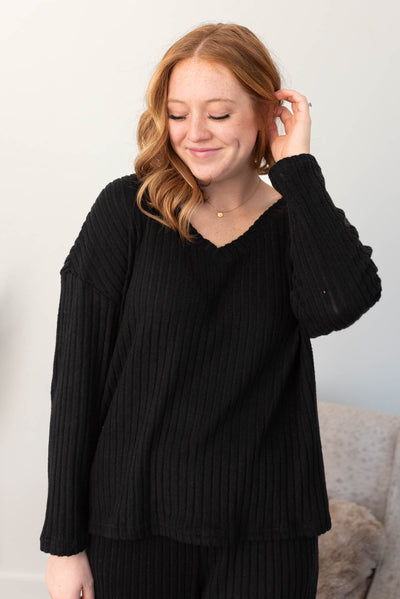 Top on the black ribbed lounge set