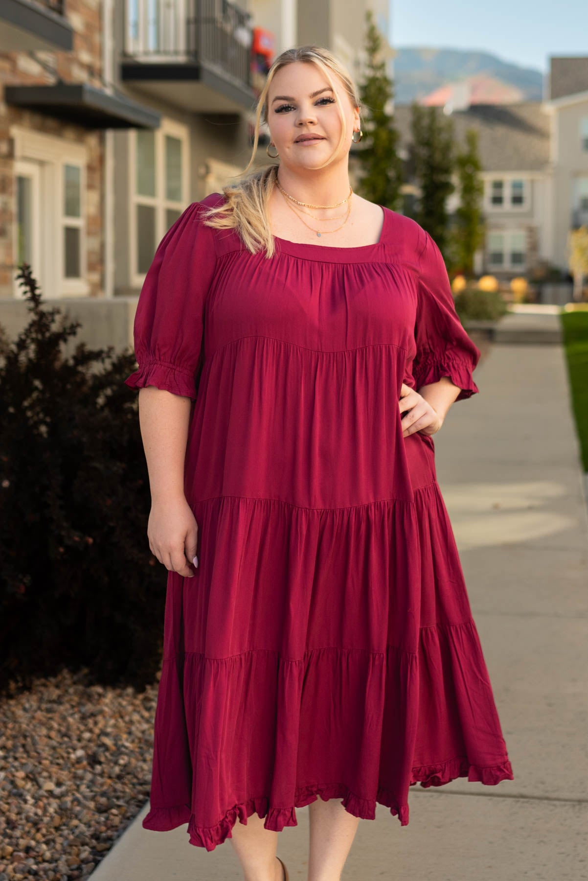 Short sleeve plus size ruby red dress with tiered skirt and square neck