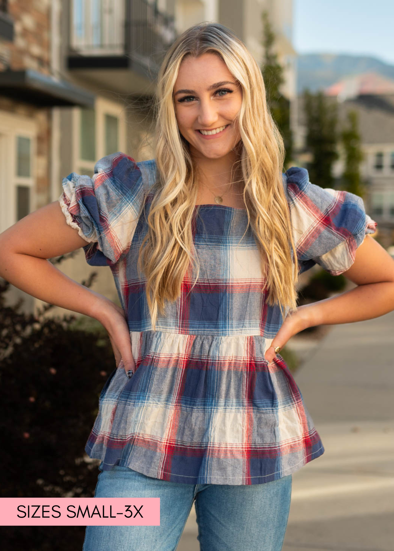 Short sleeve navy plaid top