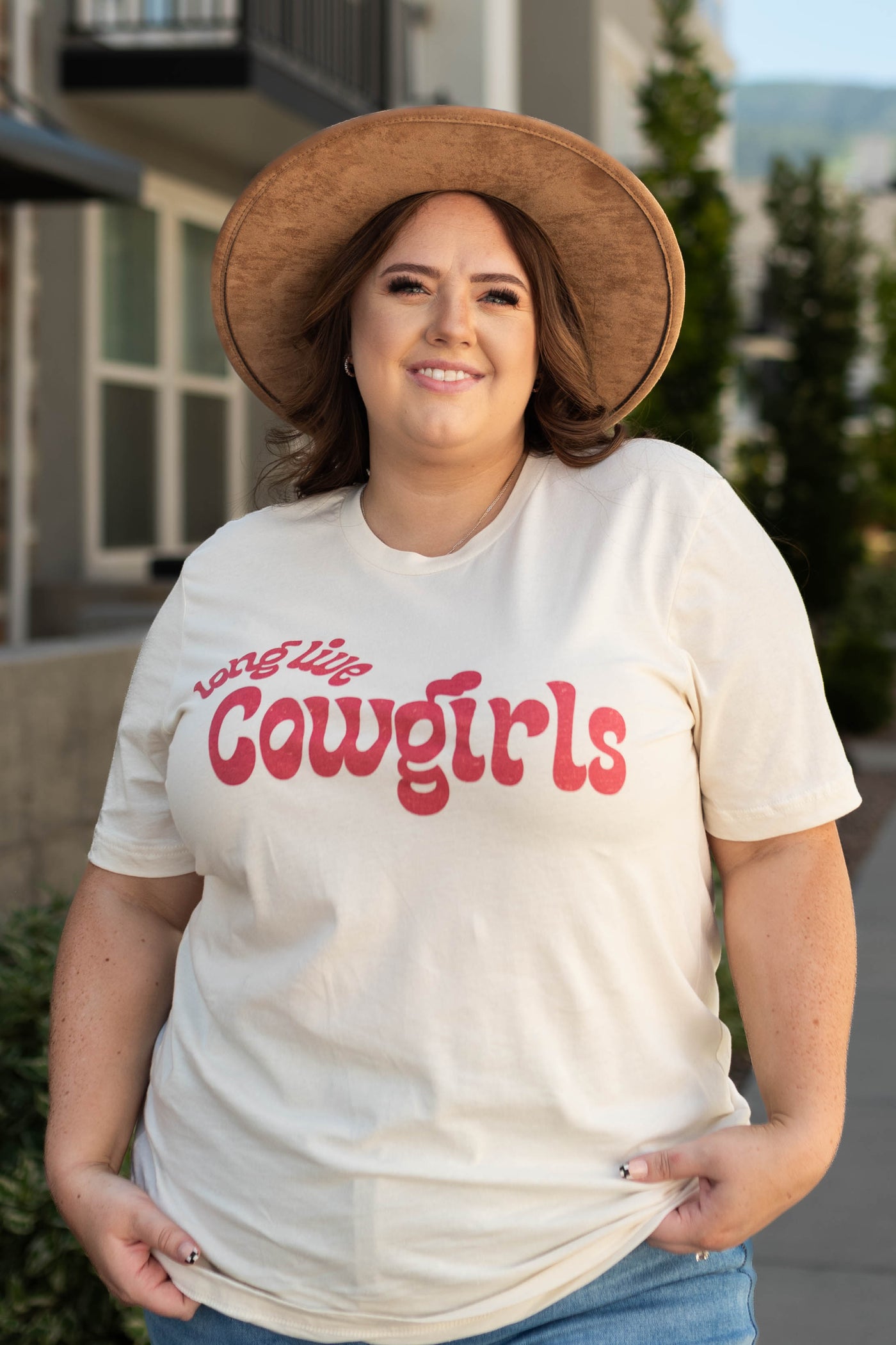 Short sleeve long live cowgirls ivory tee with pink letters
