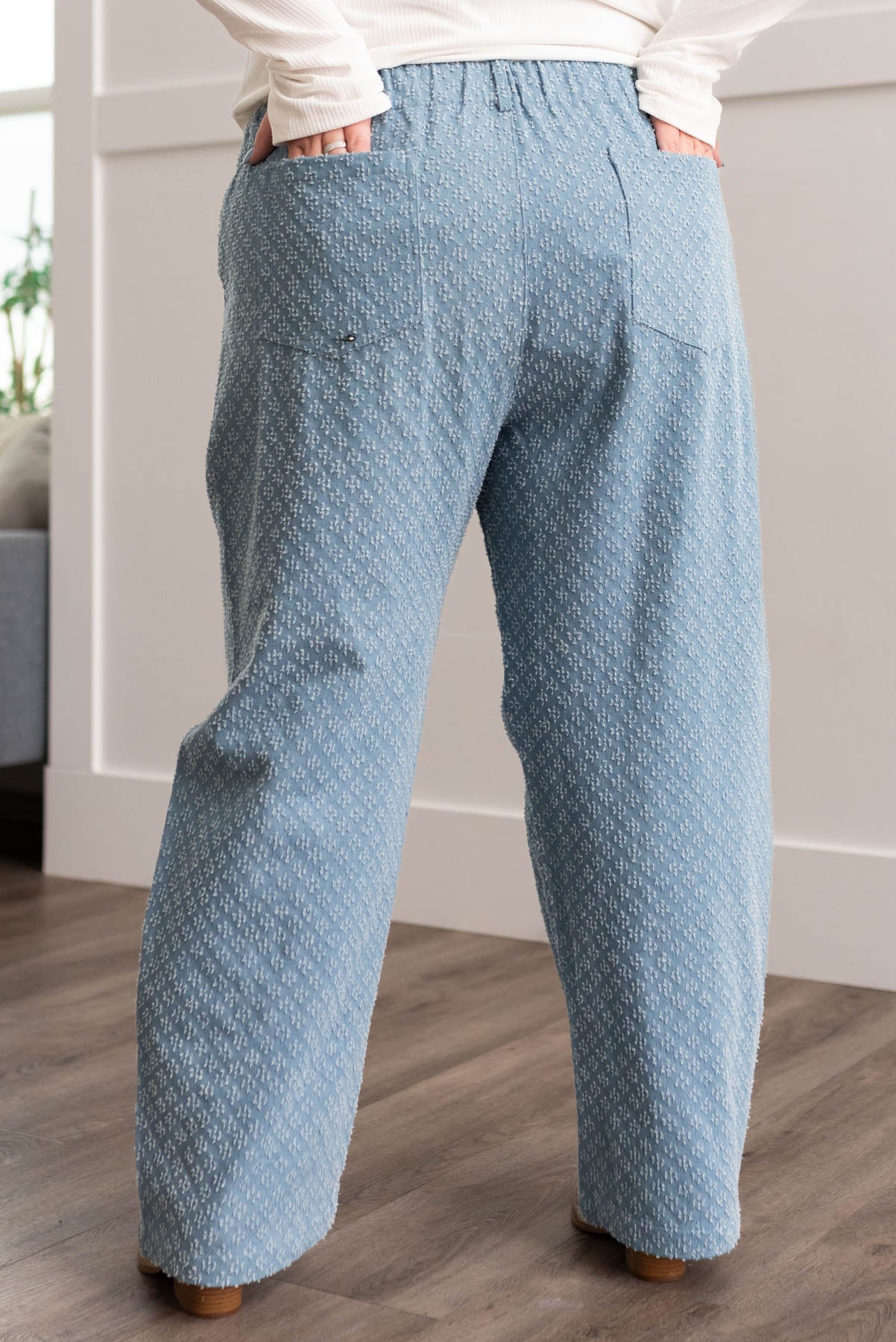 Plus size light denim pattern pants