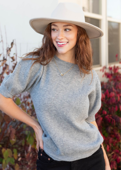 Grey sweater with short sleeves