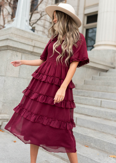 Short sleeve burgundy tiered dress