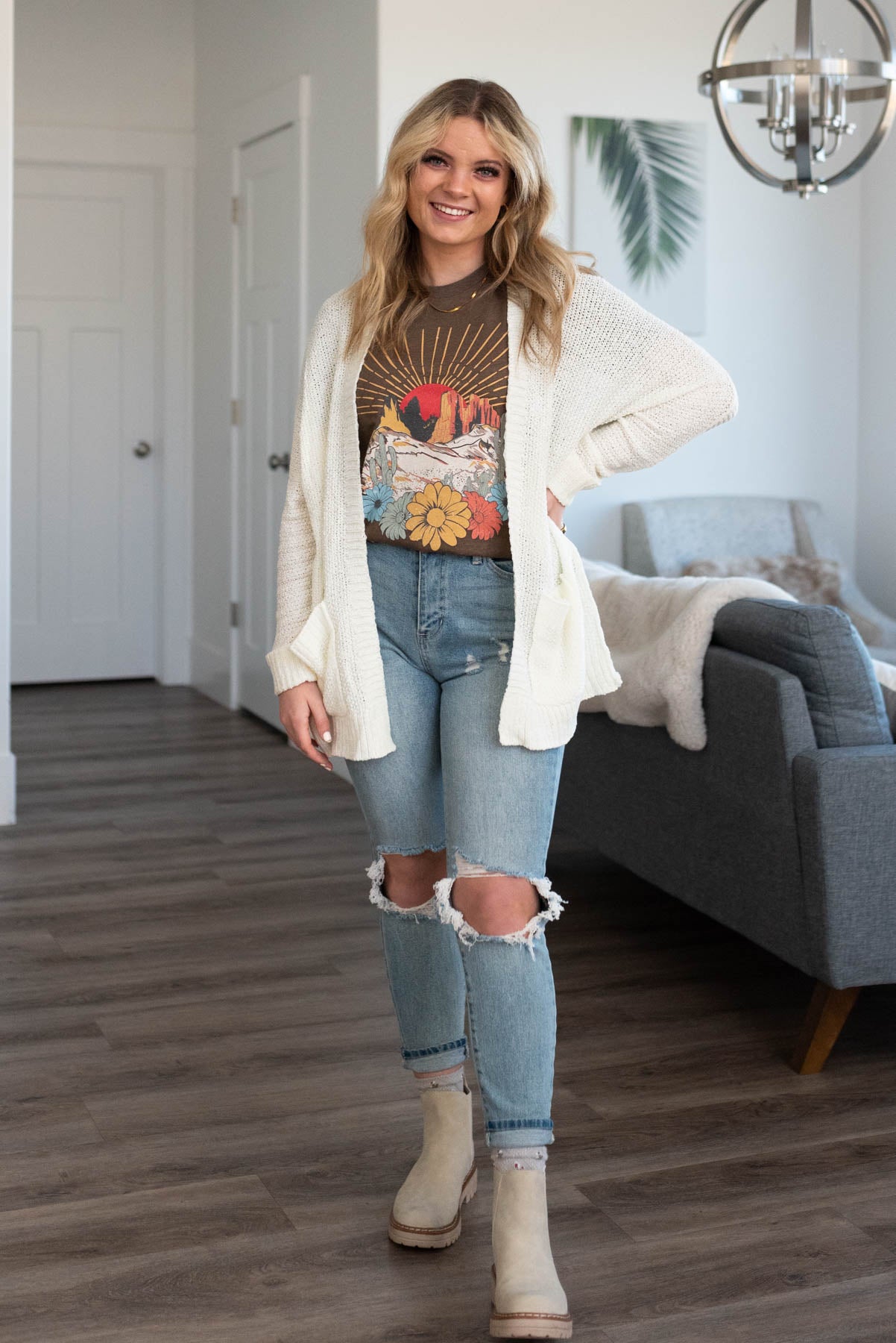 Off white cardigan with long sleeves