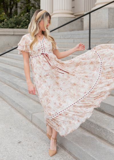 Short sleeve burgundy floral lace dress