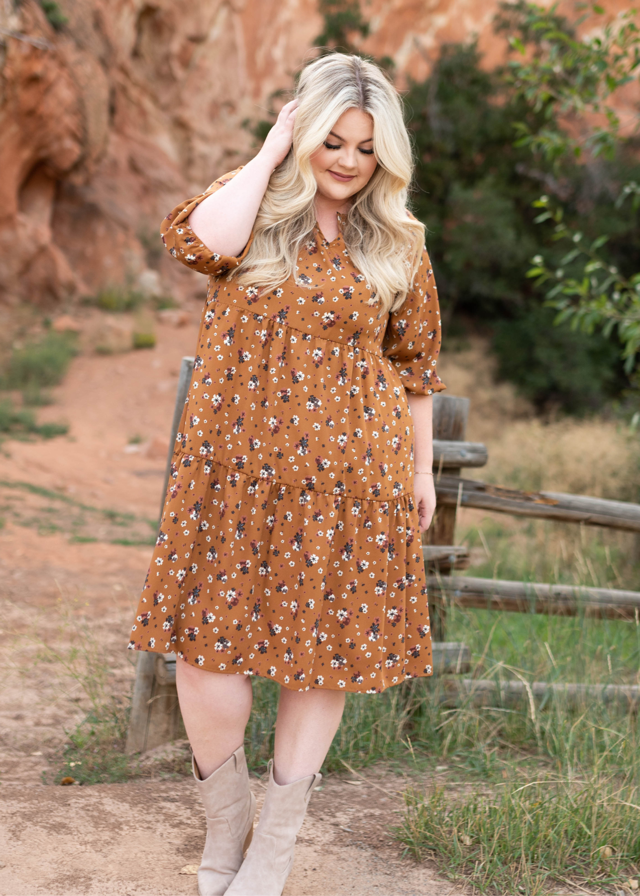 Perla Camel Dress