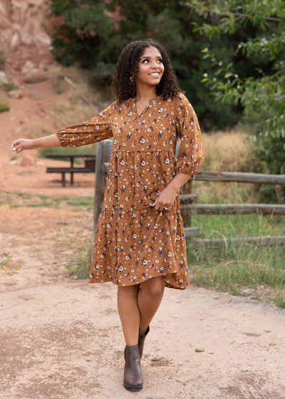 Perla Camel Dress