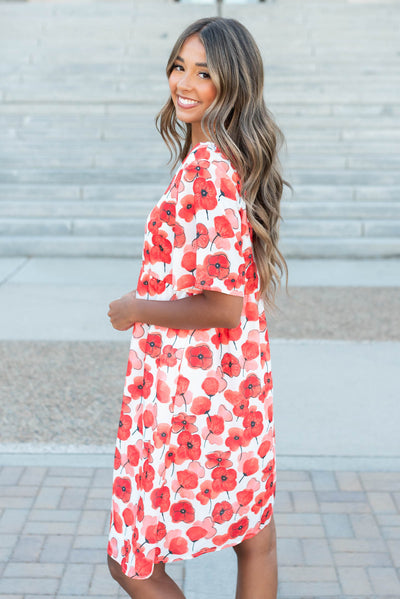 Side view of the poppi flower dress