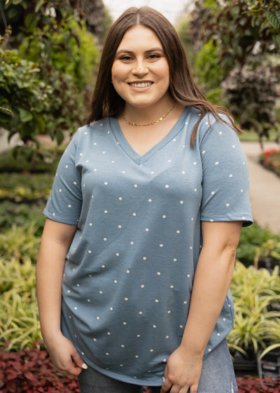 Plus size v-neck chambray top