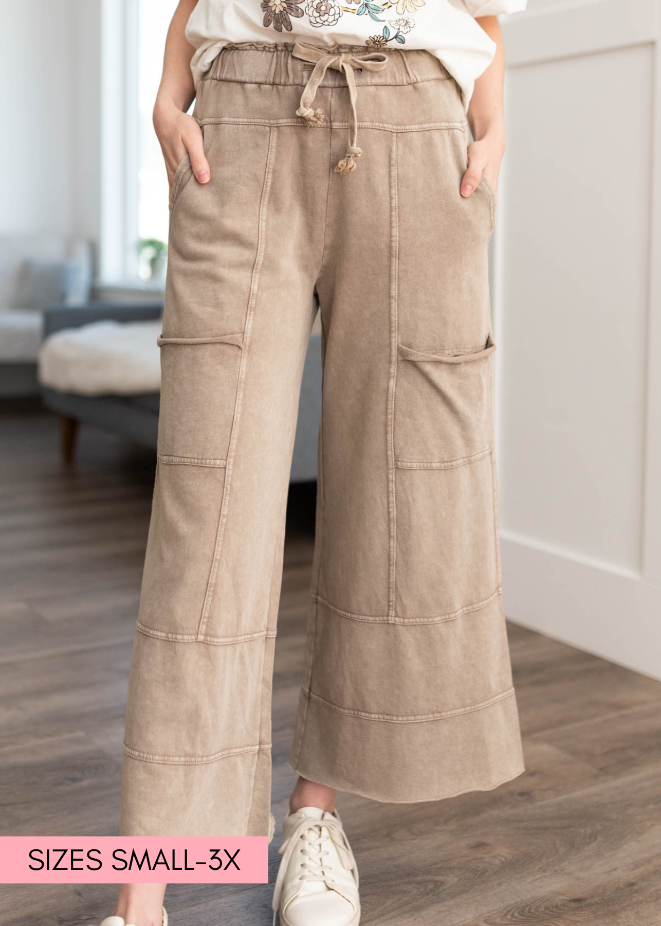 Wide leg mushroom pants with pockets