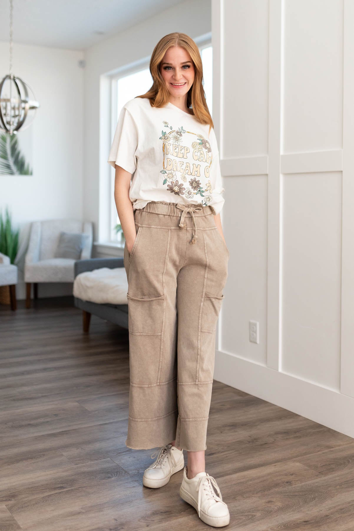 Mushroom pants with elastic waist