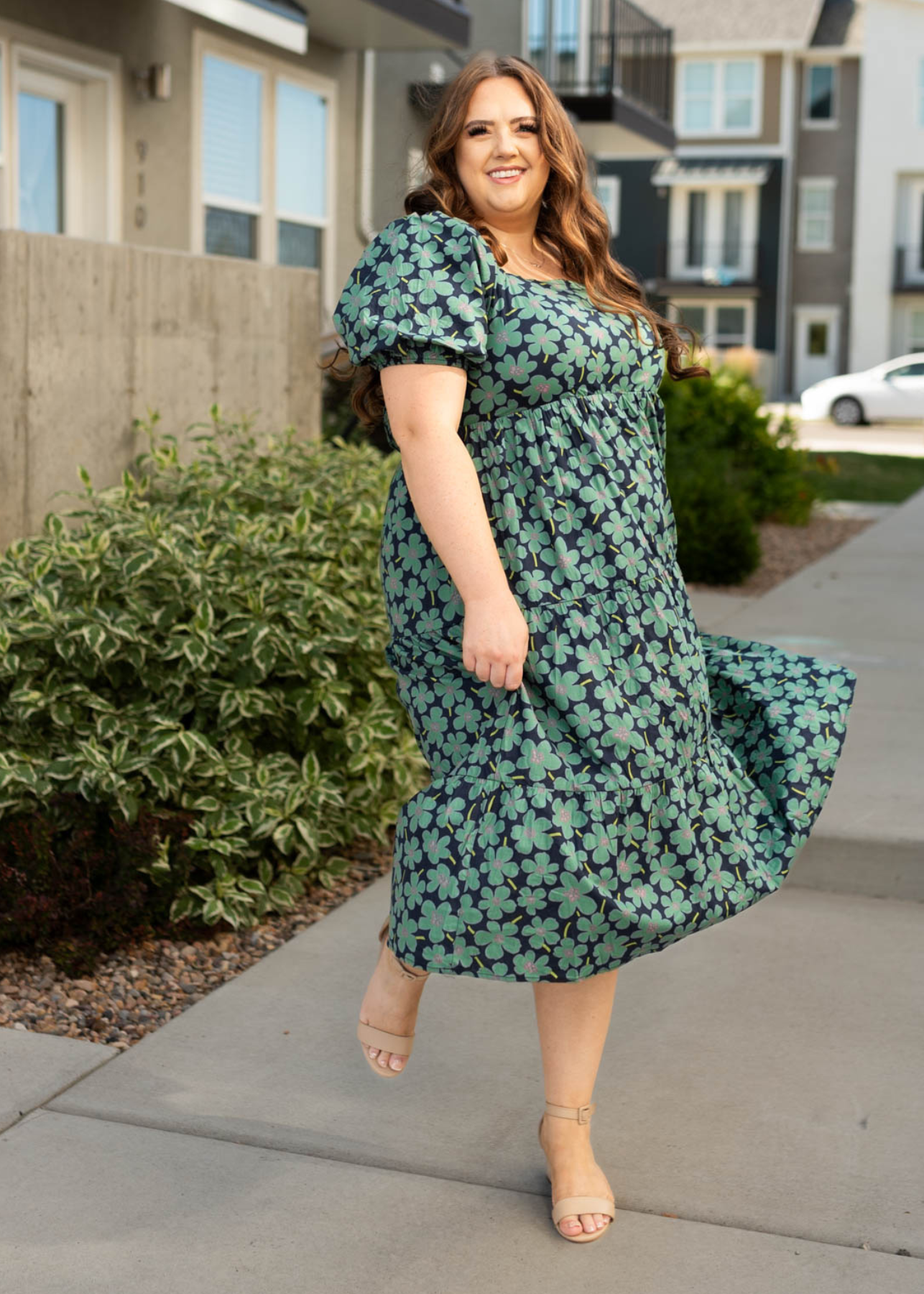 Plus size short sleeve dark green dress with floral print
