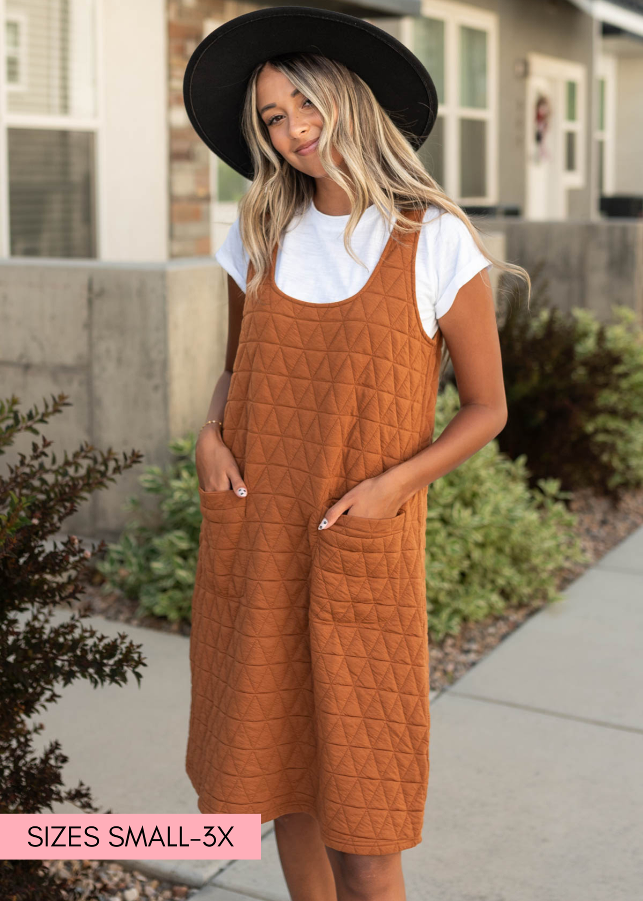Cinnamon dress with pockets and quilted fabric