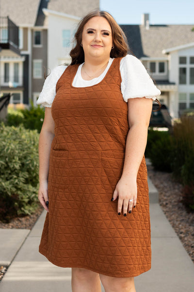 Plus size cinnamon dress with quilted fabric