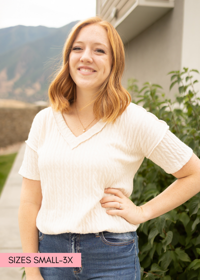 Short sleeve cream top with v-neck