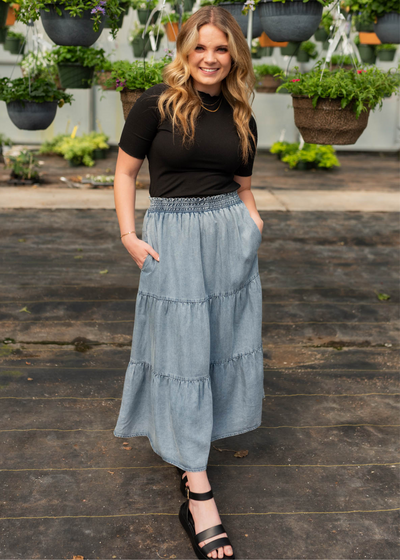 Denim blue tiered skirt with pockets