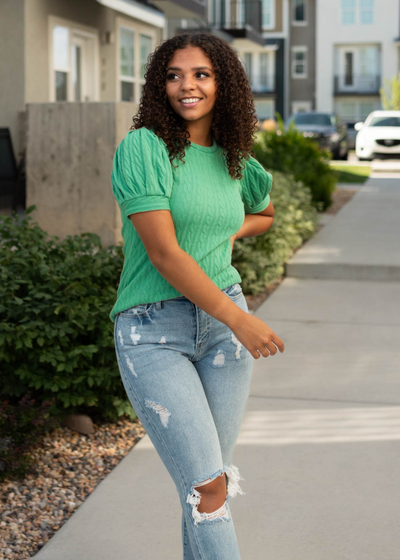 Short sleeve kelly green top