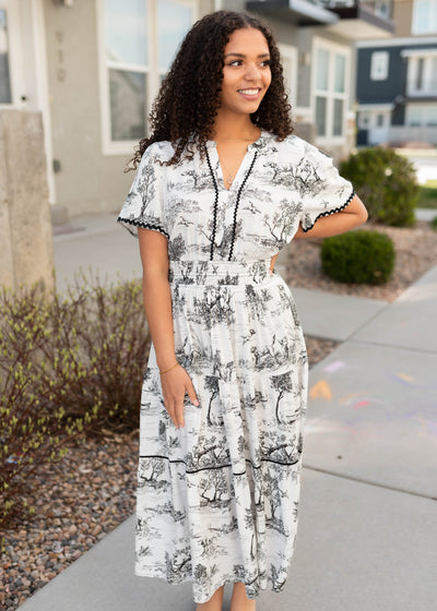 Black print tiered dress
