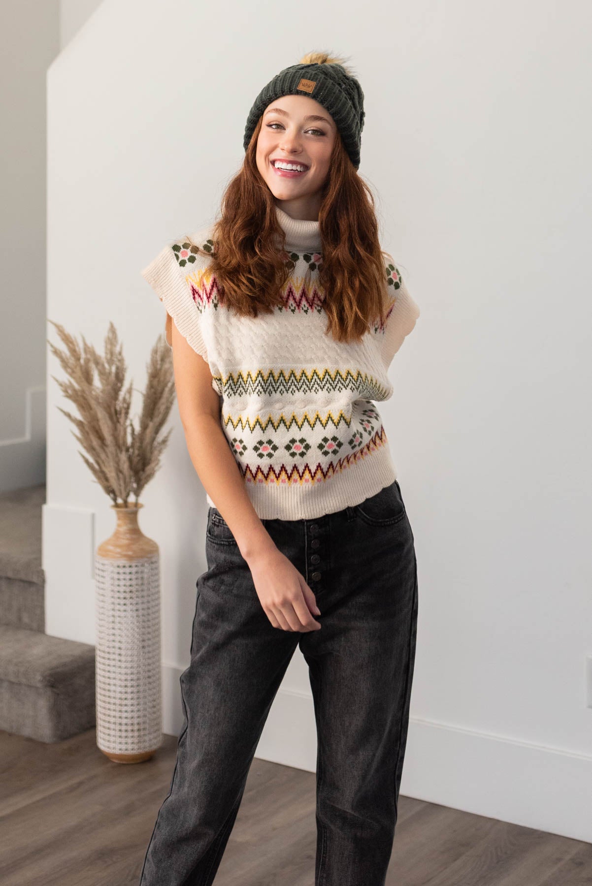 Turtle neck sweater vest with flowers