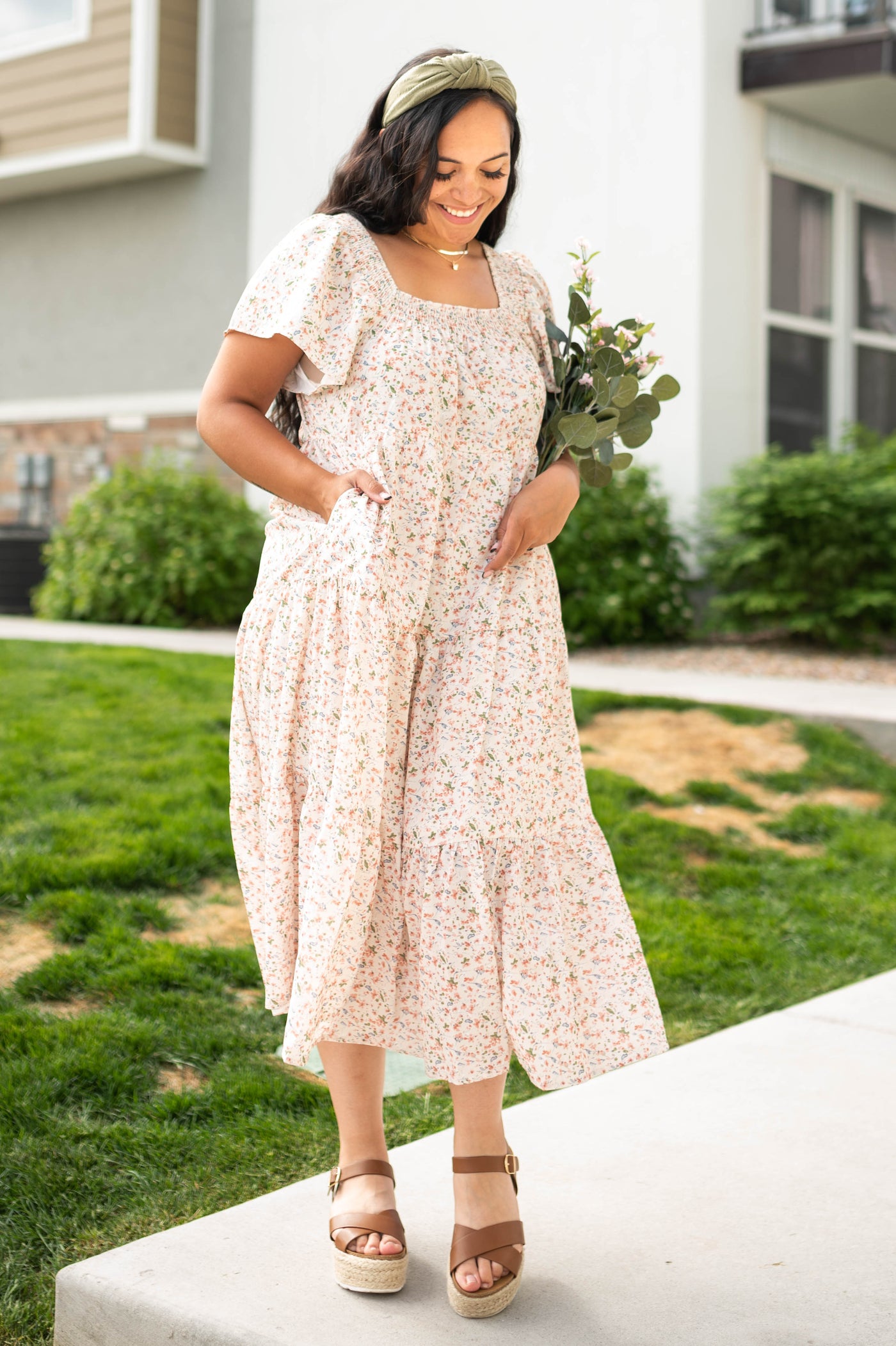 Square neck cream floral dress with short sleeves