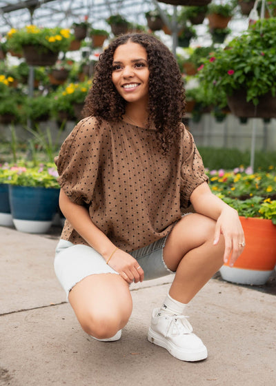 Chocolate polka dot top with short sleeves